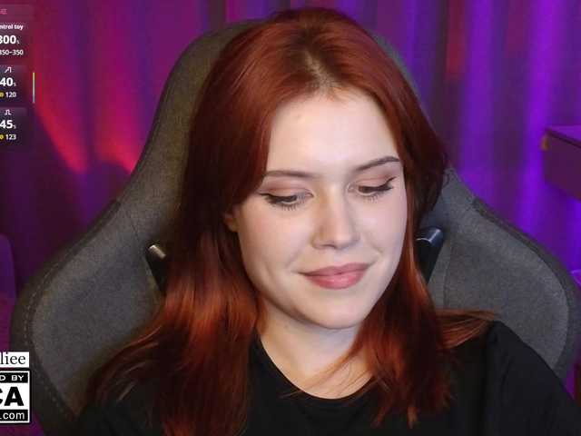 AliceWyliee live cam on BongaCams