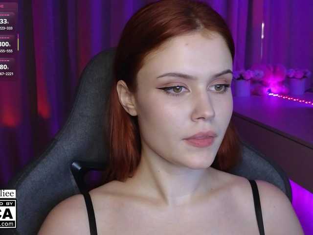 AliceWyliee live cam on BongaCams