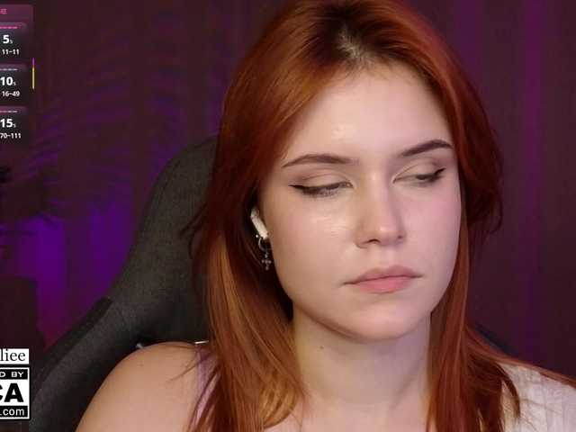 AliceWyliee live webcam show