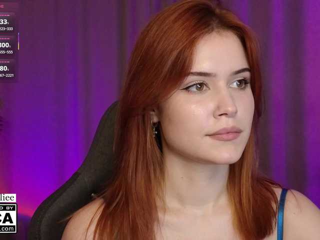 AliceWyliee live cam on BongaCams