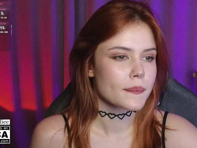AliceWyliee live cam on BongaCams