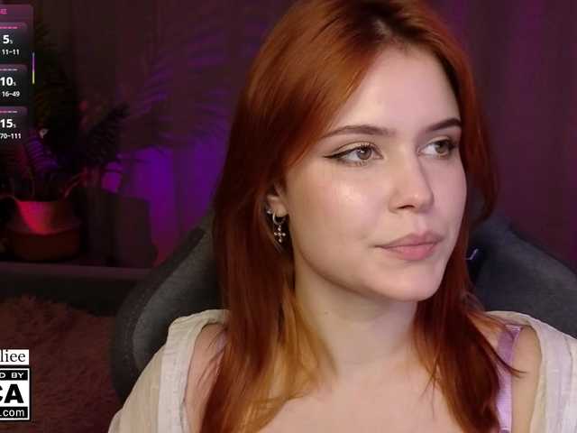 AliceWyliee live cam on BongaCams