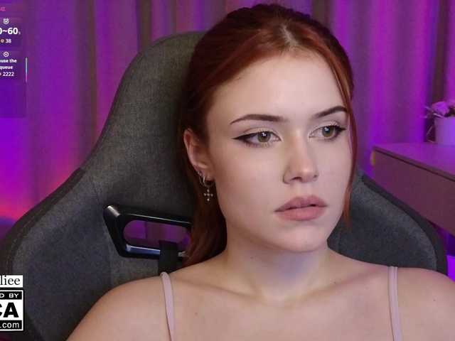 AliceWyliee live cam on BongaCams