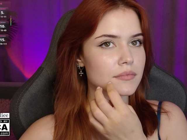 AliceWyliee live cam on BongaCams