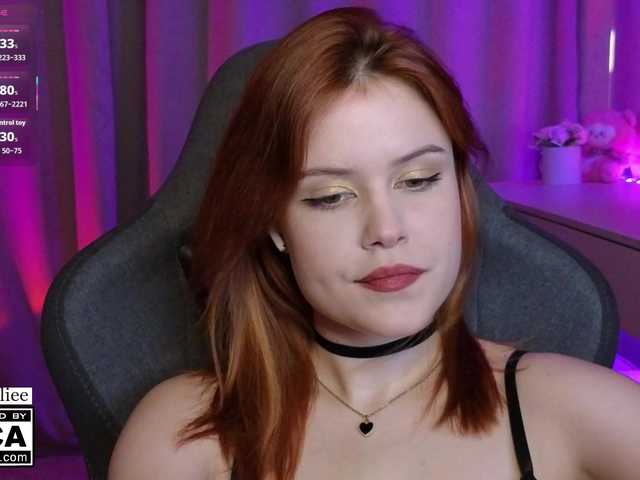 AliceWyliee live cam on BongaCams