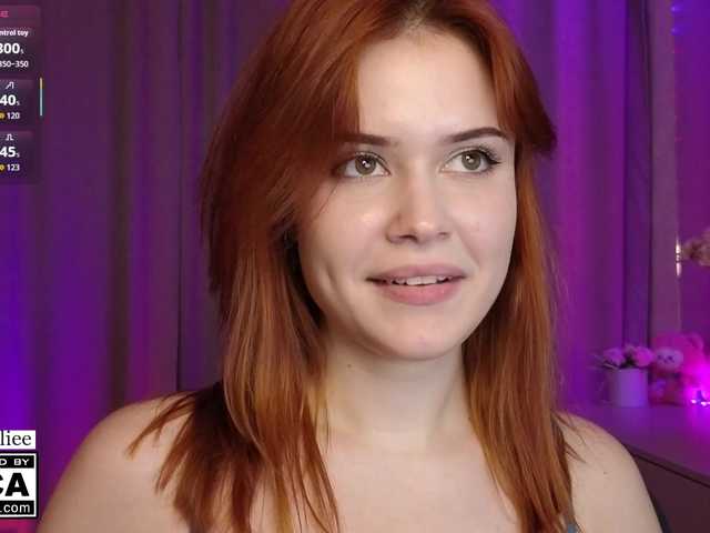 AliceWyliee live cam on BongaCams