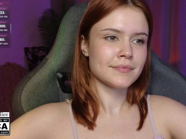 AliceWyliee live cam on BongaCams