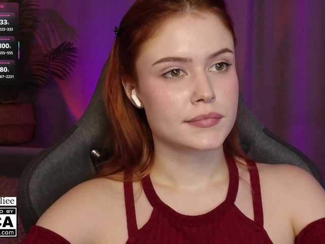 AliceWyliee live cam on BongaCams