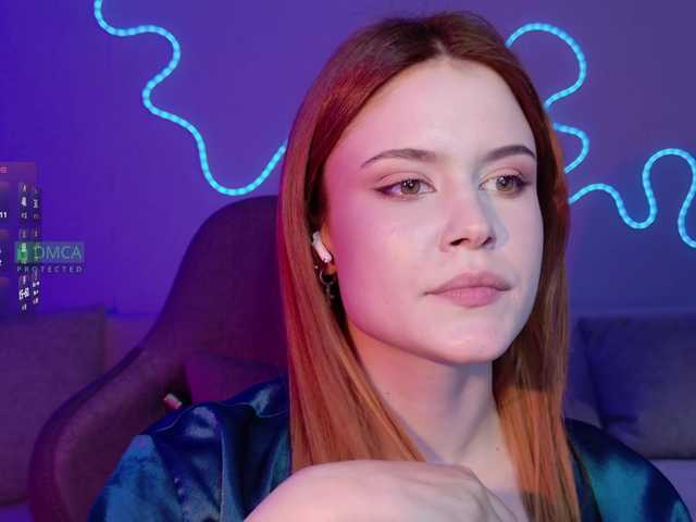 AliceWyliee live cam on BongaCams