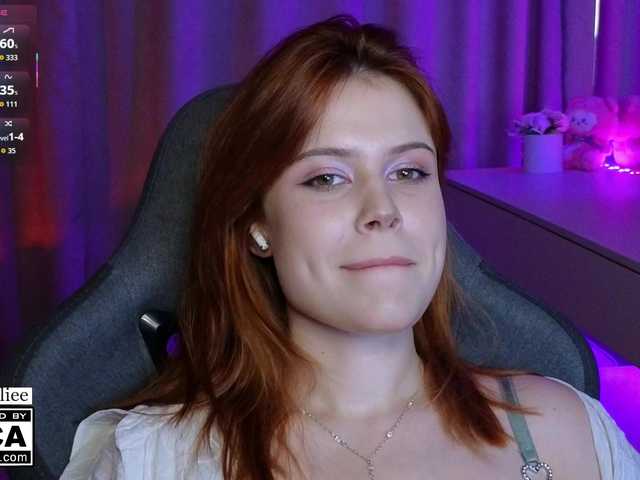 AliceWyliee live cam on BongaCams