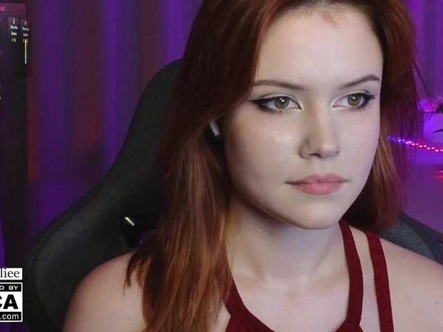 AliceWyliee live cam on BongaCams
