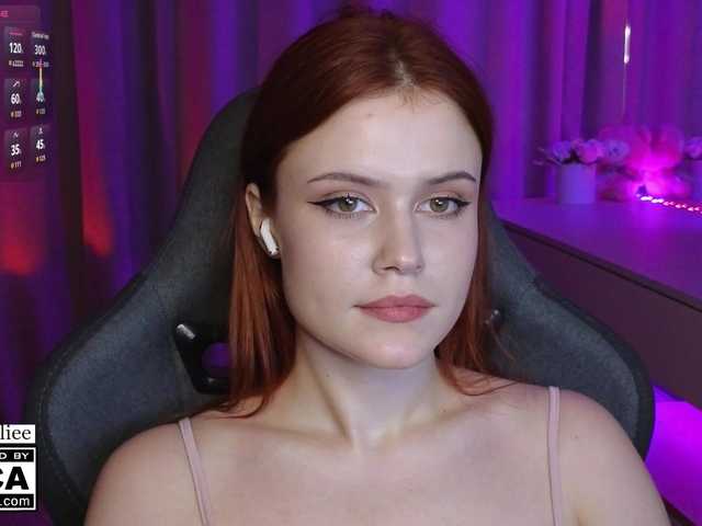 AliceWyliee live cam on BongaCams