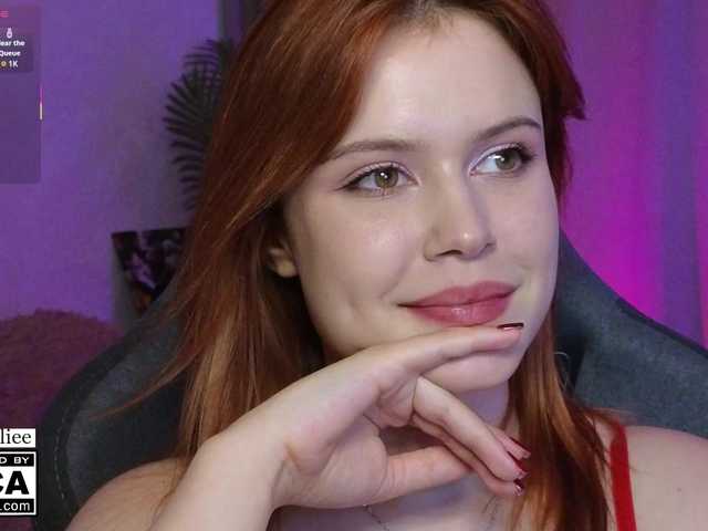 AliceWyliee live cam