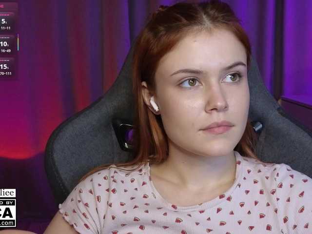 AliceWyliee live cam on BongaCams