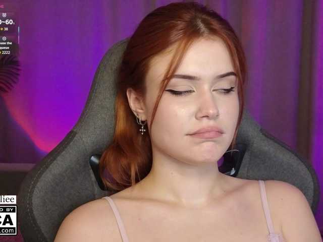 AliceWyliee live cam on BongaCams