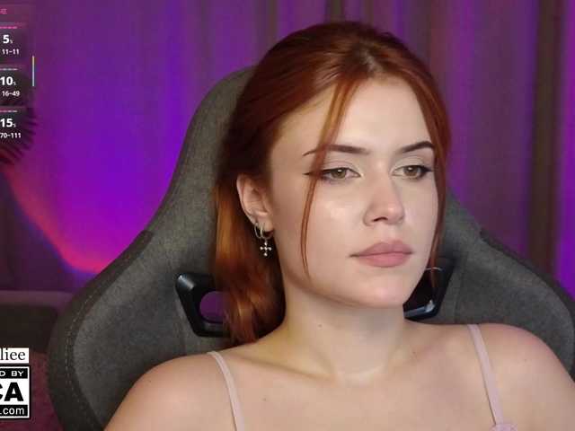 AliceWyliee live cam on BongaCams