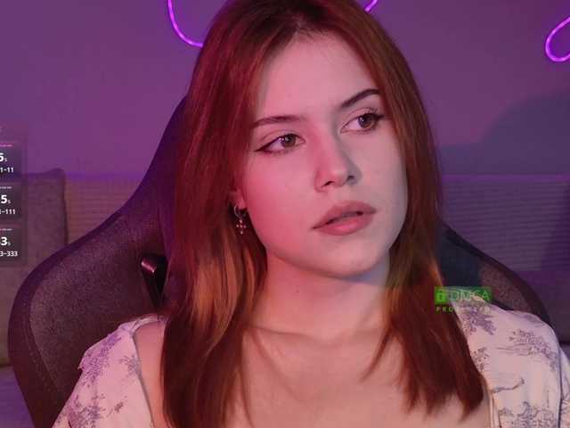AliceWyliee live cam