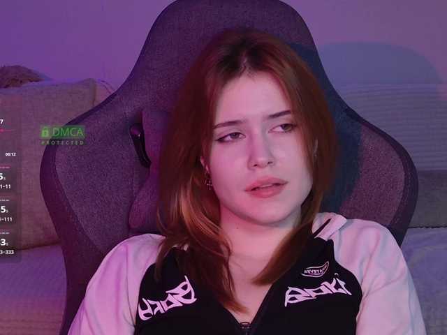 AliceWyliee live cam on BongaCams