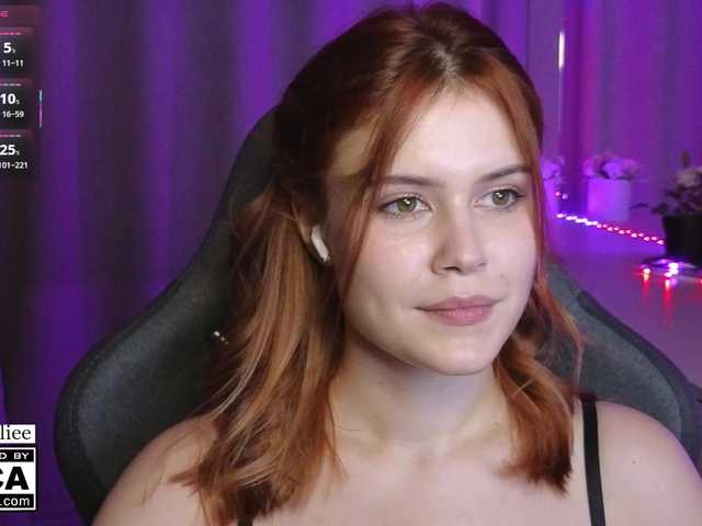 AliceWyliee live cam on BongaCams