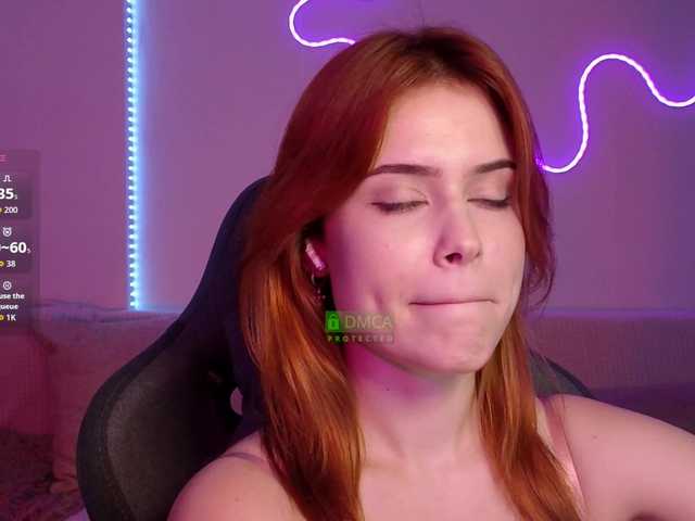 AliceWyliee live cam