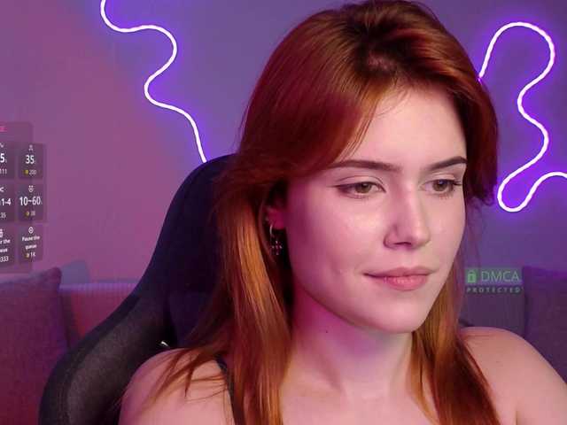 AliceWyliee live cam on BongaCams