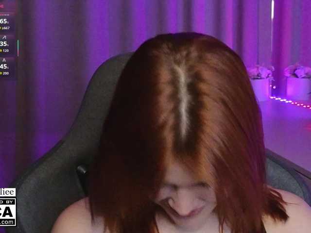 AliceWyliee live cam on BongaCams