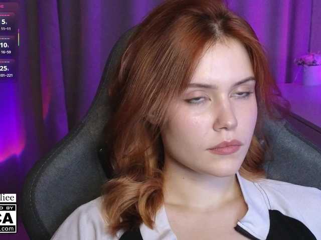 AliceWyliee live cam on BongaCams