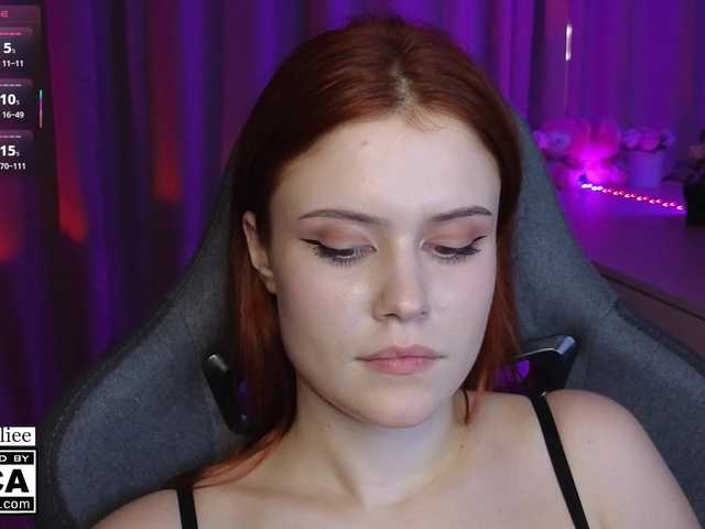 AliceWyliee live cam on BongaCams