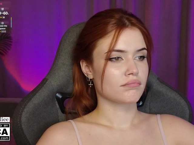 AliceWyliee live cam on BongaCams