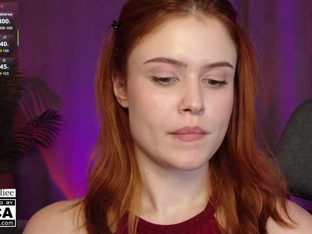 AliceWyliee live cam on BongaCams