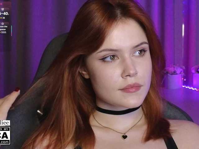 AliceWyliee live cam on BongaCams