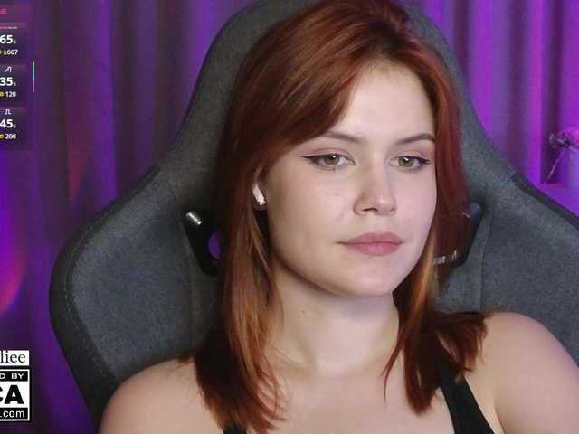 AliceWyliee live cam on BongaCams