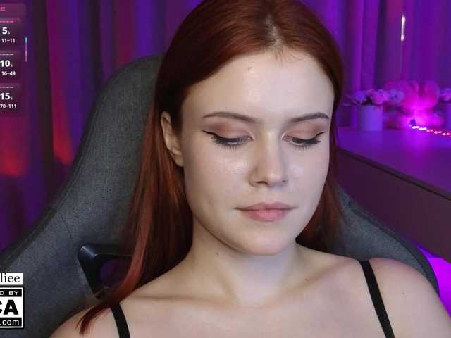 AliceWyliee live cam on BongaCams
