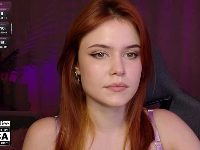 AliceWyliee live cam on BongaCams