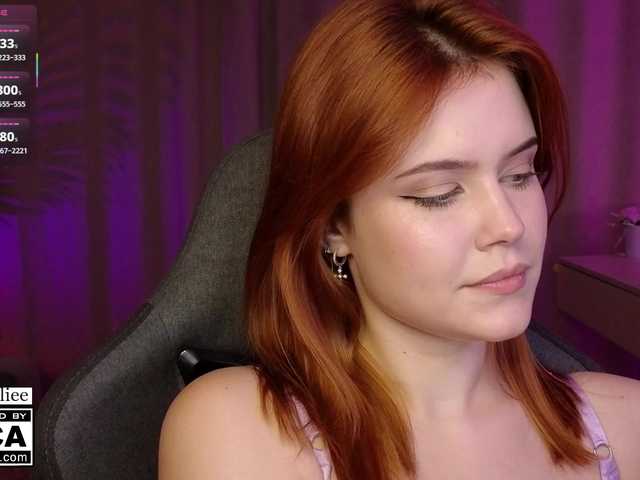 AliceWyliee live webcam show