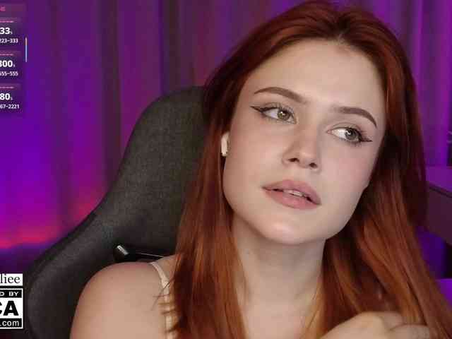AliceWyliee Sex Cam Show