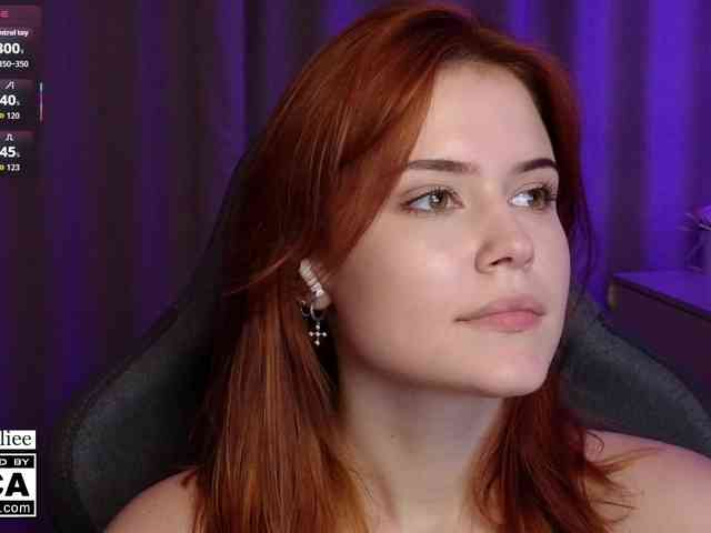 AliceWyliee webcam