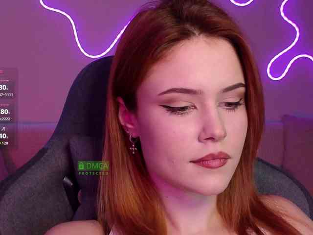AliceWyliee webcam