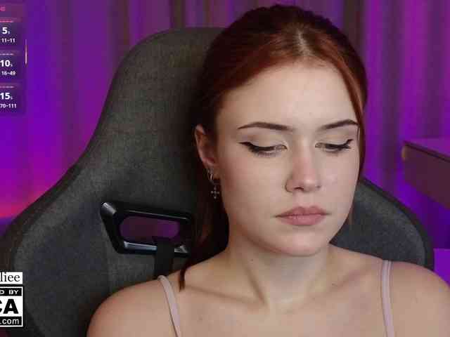 AliceWyliee webcam