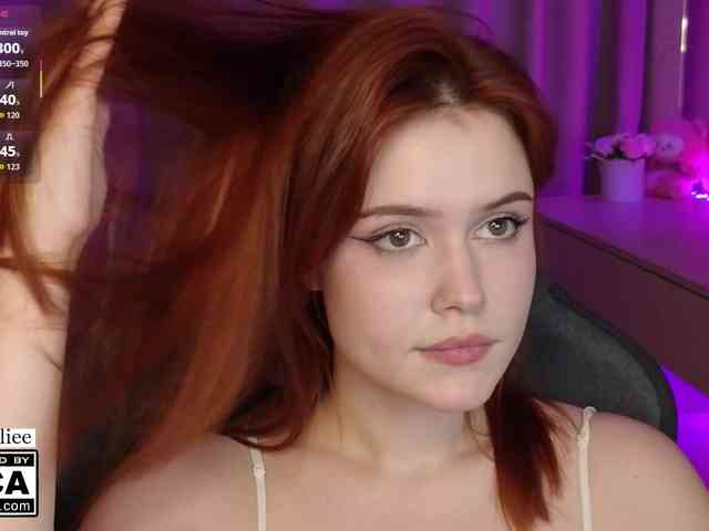 AliceWyliee webcam