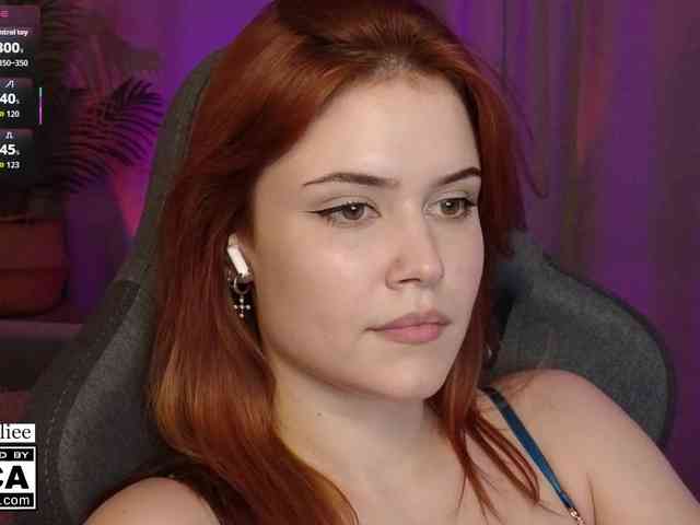 AliceWyliee webcam
