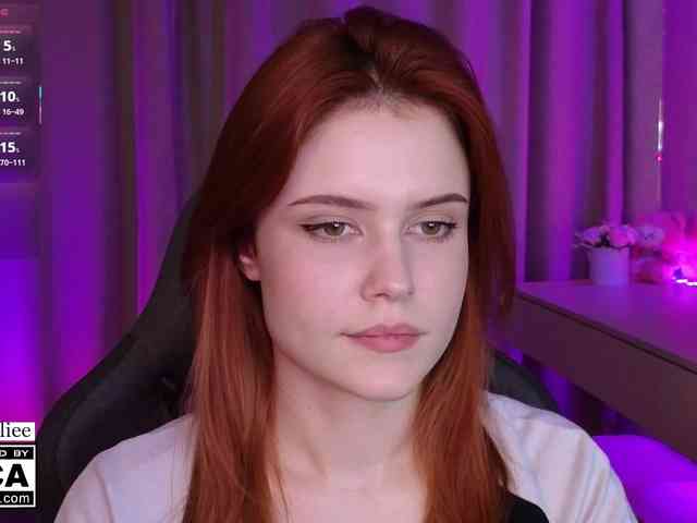 AliceWyliee Sex Cam Show
