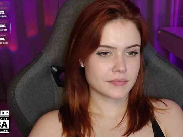 AliceWyliee webcam