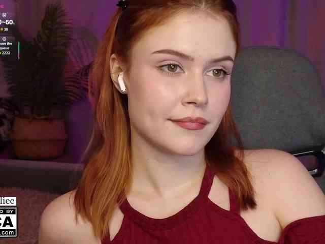 AliceWyliee webcam