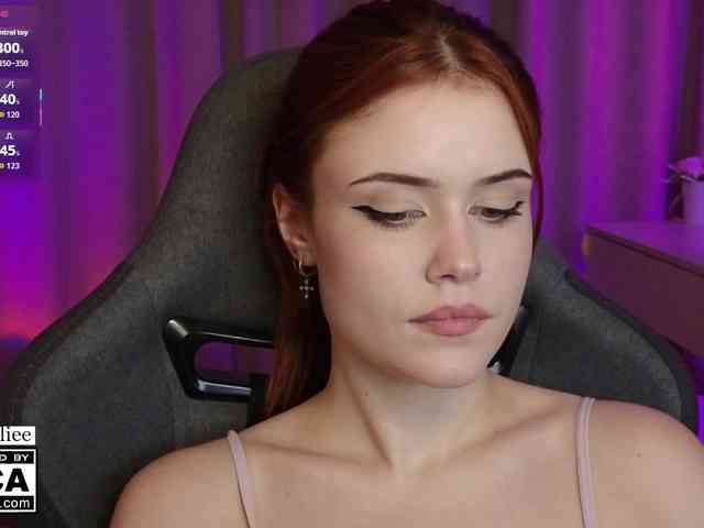 AliceWyliee webcam