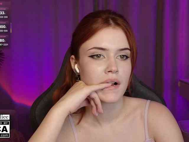 AliceWyliee Sex Cam Show