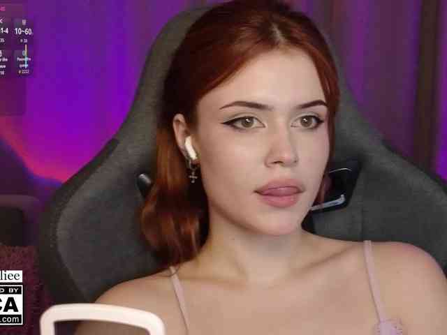 AliceWyliee webcam