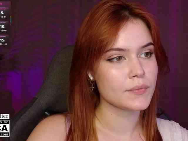 Модель: AliceWyliee