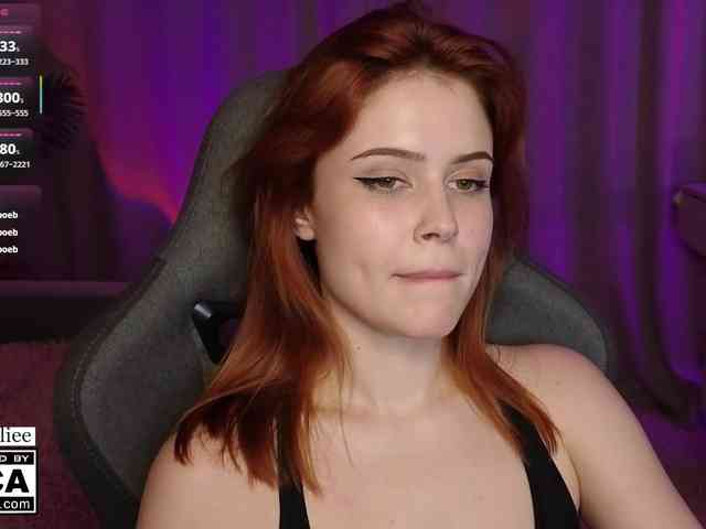 AliceWyliee Sex Cam Show