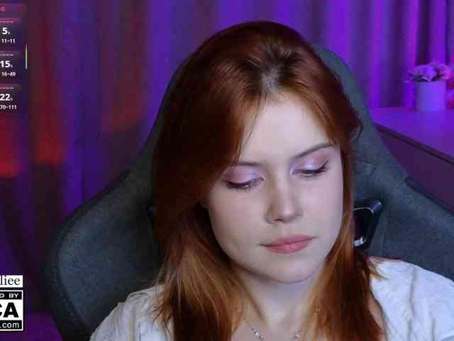AliceWyliee webcam